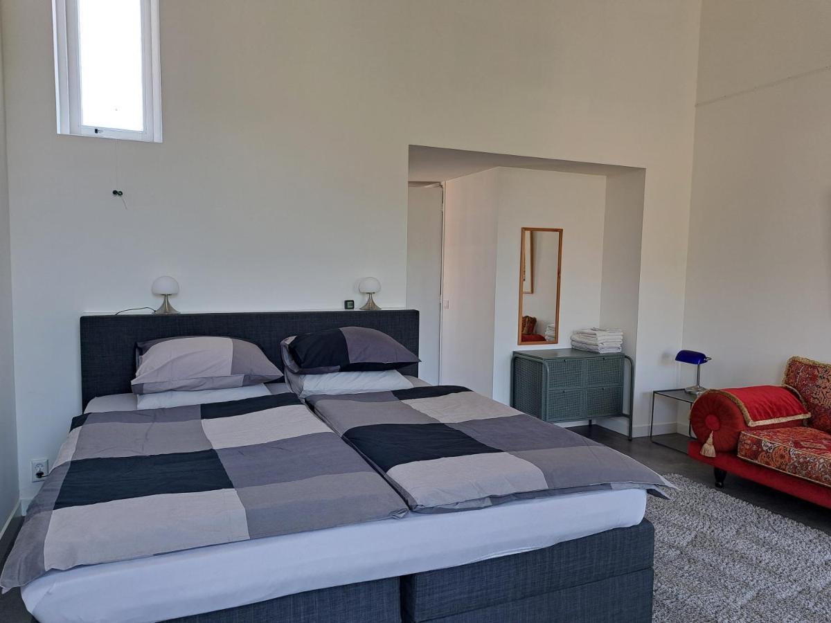 Luxe Ruime Studio Op Unieke, Rustige Locatie Dokkum Kültér fotó